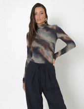Load image into Gallery viewer, Madison the Label - Isabella L/S Top - Dusk Print
