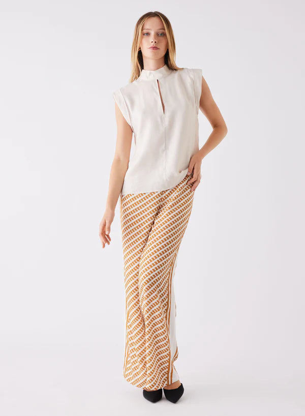 Esmaee - Compass Top - Creme