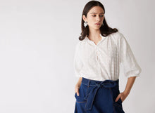 Load image into Gallery viewer, Esmaee - Glimpse Blouse - White
