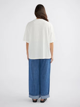 Load image into Gallery viewer, Ena Pelly Jaguar Tee - Vintage White
