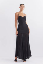 Load image into Gallery viewer, Pasduchas - Harriette Maxi - Black
